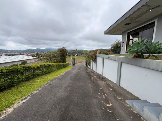 Se vende hermosa propiedad en San Ramón de alajuela