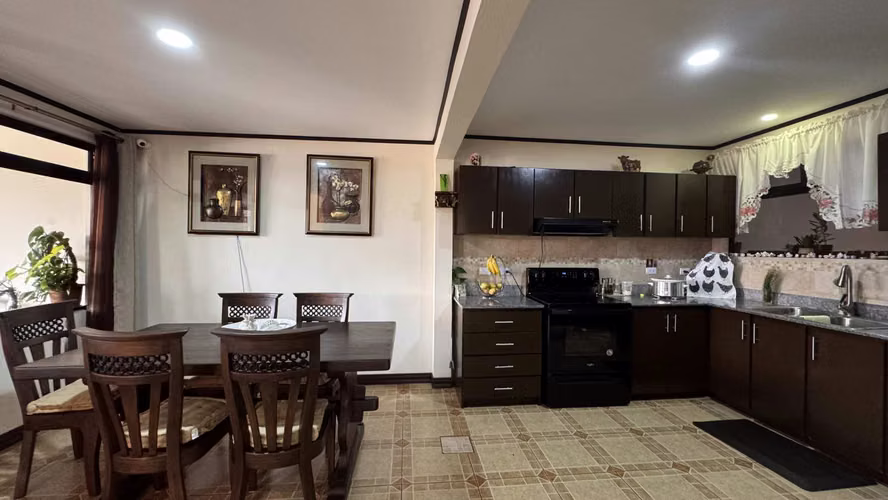Venta Casa Cartago San Nicolás Taras La Lima 3 dormitorios 3 baños