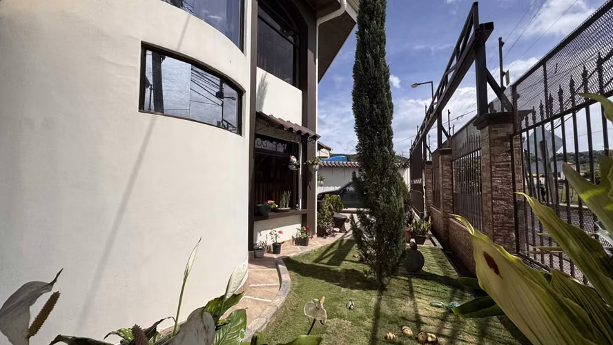 Venta Casa Cartago San Nicolás Taras La Lima 3 dormitorios 3 baños