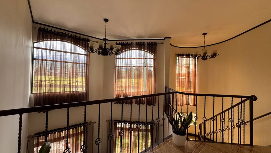 Venta Casa Cartago San Nicolás Taras La Lima 3 dormitorios 3 baños