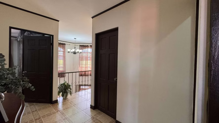 Venta Casa Cartago San Nicolás Taras La Lima 3 dormitorios 3 baños