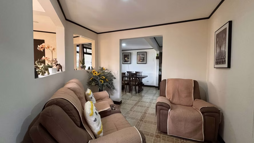 Venta Casa Cartago San Nicolás Taras La Lima 3 dormitorios 3 baños