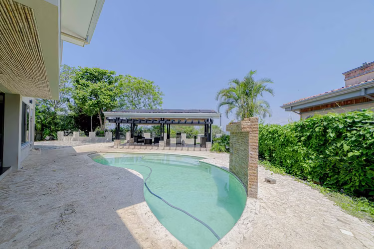 Casa a la venta en Hacienda Los Reyes, La Guácima