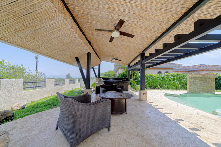 Casa a la venta en Hacienda Los Reyes, La Guácima