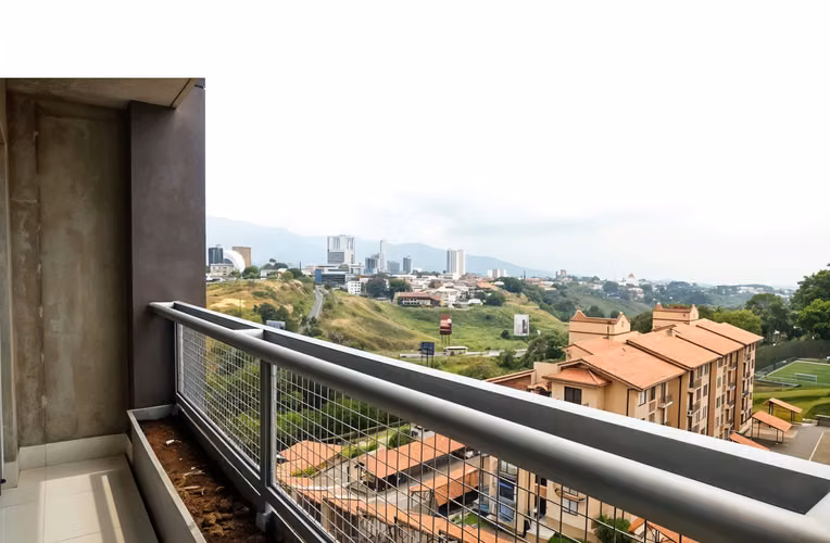 VENTA DE APARTAMENTO CON VISTA PANORÁMICA – URUCA, SAN JOSÉ - Imagen 5