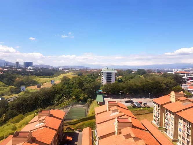 VENTA DE APARTAMENTO CON VISTA PANORÁMICA – URUCA, SAN JOSÉ - Imagen 8
