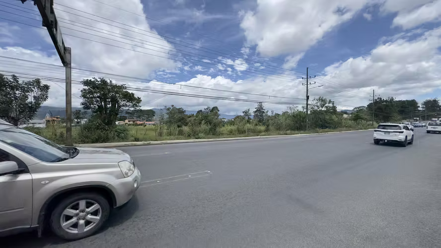 Venta Terreno 8.736 m2 | Uso Mixto: Industrial, Comercial y/o Torre (8 Pisos) | Cartago