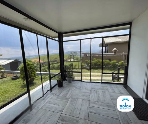 San Ramon de Alajuela, Casa de campo ( Cambio por terreno en Guanacaste)
