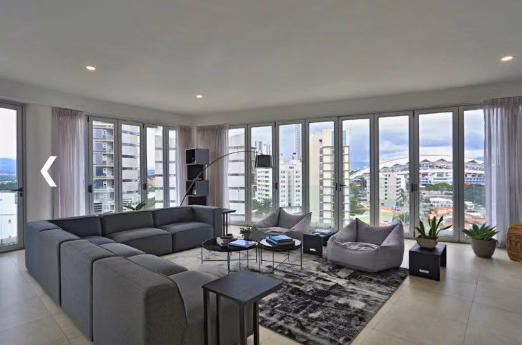 VENTA PENTHOUSE CON VISTAS PANORÁMICAS EN VÍA 74*