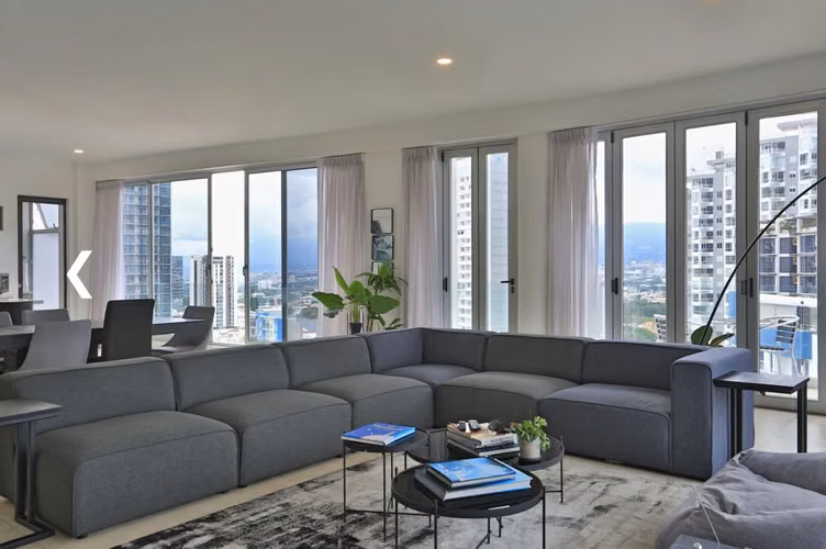 VENTA PENTHOUSE CON VISTAS PANORÁMICAS EN VÍA 74*