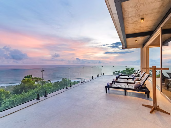 VENTA DE VILLA DE LUJO EN SANTA TERESA CON  VISTA AL MAR - Imagen 13