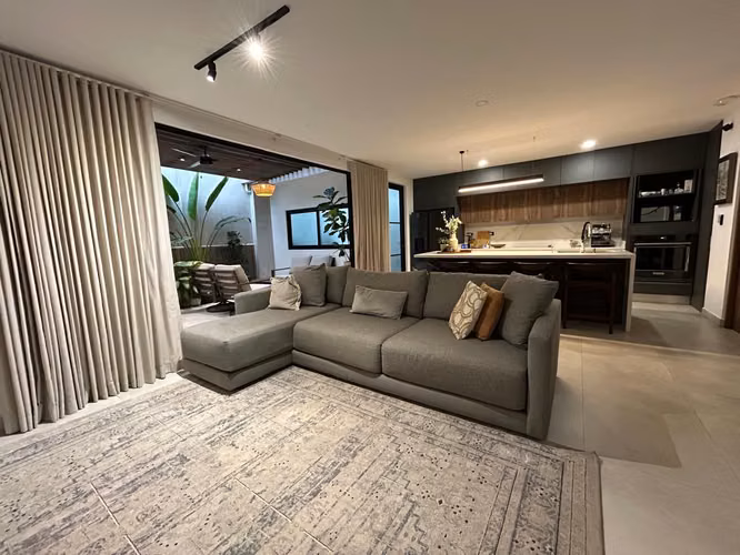 VENTA DE CASA EN CONDOMINIO NUEVO NAIA