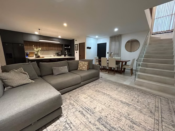 VENTA DE CASA EN CONDOMINIO NUEVO NAIA