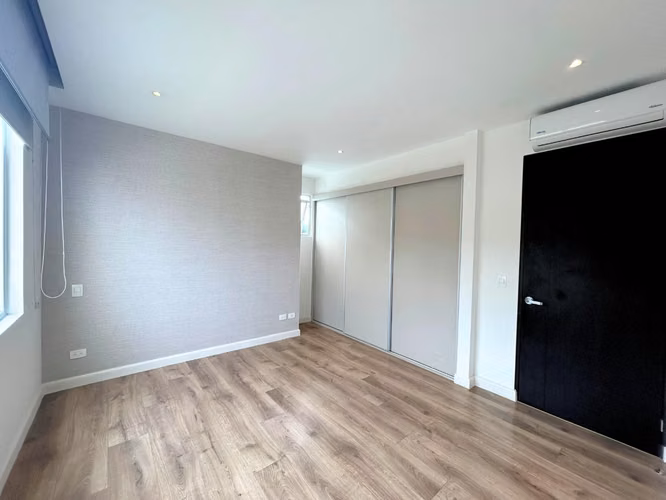 SE ALQUILA O SE VENDE APARTAMENTO EN TORRE, GUACHIPELÍN* - Imagen 7