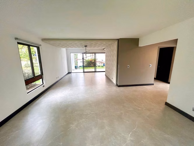 Venta de casa en Condominio, recién remodelada en San Rafael de Escazú - Imagen 8