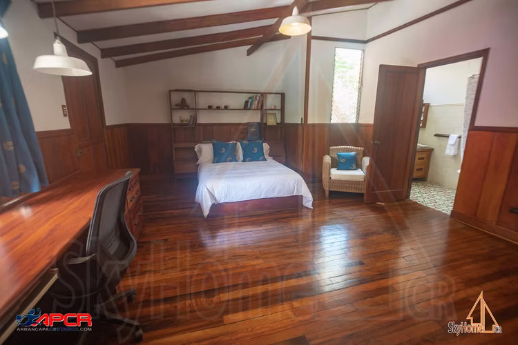 2013 / Encantadora Casa en Venta / Jaboncillos, Escazú - Imagen 19