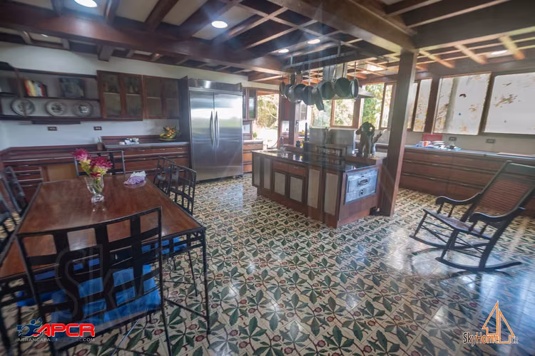 2013 / Encantadora Casa en Venta / Jaboncillos, Escazú - Imagen 8