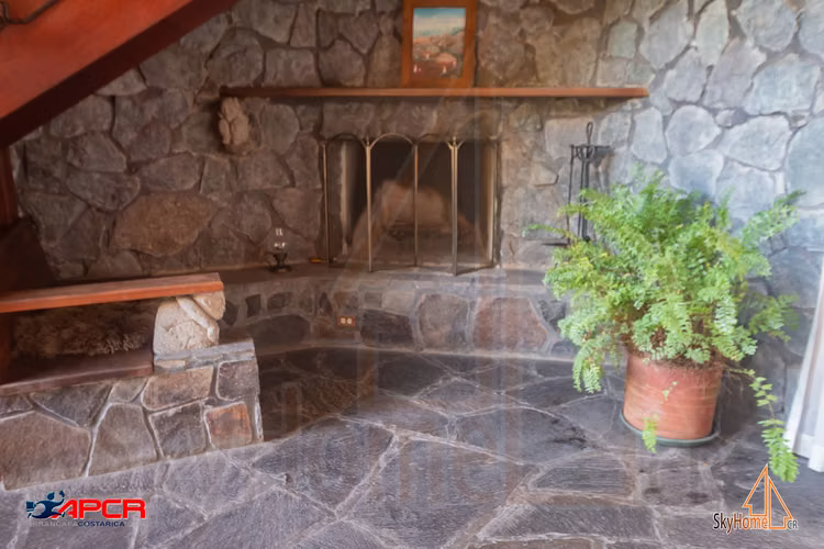 2013 / Encantadora Casa en Venta / Jaboncillos, Escazú - Imagen 13