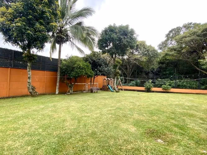VENTA DE CASA INDEPENDIENTE EN RESIDENCIAL LOMA REAL - Imagen 18