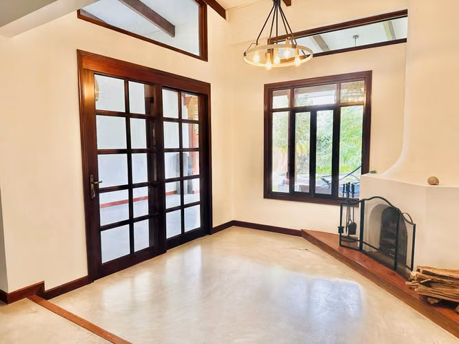 SE VENDE CASA INDEPENDIENTE SAN RAFAEL DE ESCAZÚ*