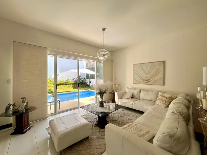 VENTA DE CASA EN CONDOMINIO EN GUACHIPELIN DE UNA SOLA PLANTA - Imagen 9