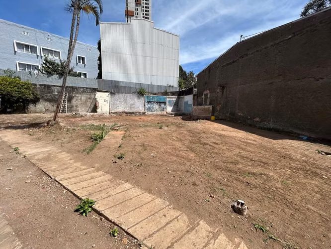 VENTA DE TERRENO BARRIO GONZALEZ LAHMAN