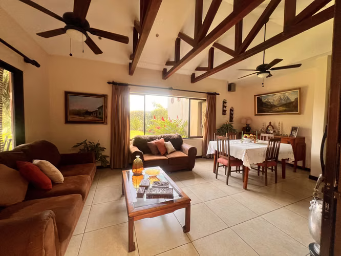 VENDO CASA PARA REMODELAR  GUACIMA - Imagen 11