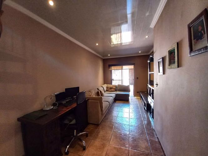 VENTA DE CASA EN URBANIZACIÓN, FLORES, HEREDIA PARA INVERSIÓN - Imagen 10