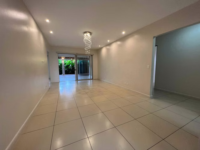 VENTA DE CASA EN LINDORA PLACE PARA INVERSIÓN - Imagen 12