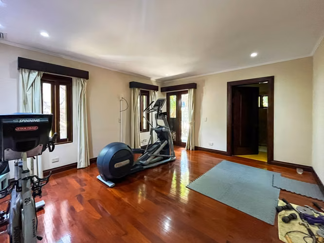 VENTA DE FINCA EN SANTA ANA