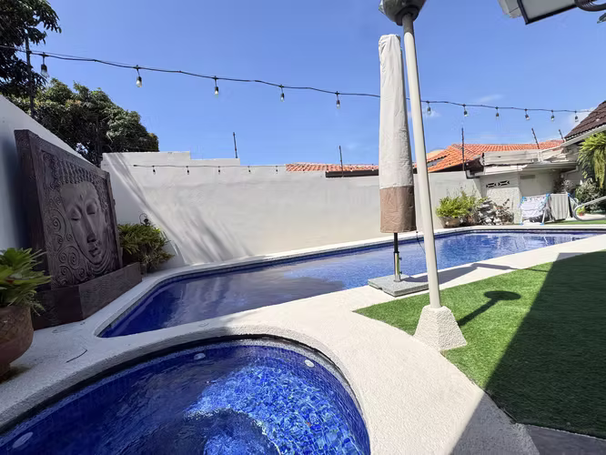 CASA EN VENTA CON PISCINA EN ESCAZU BELLO HORIZONTE - Imagen 17