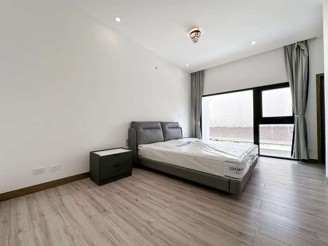 Venta de moderna casa para estrenar ubicada en Escazú - Imagen 9