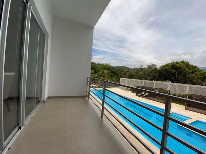 VENTA PARA INVERSION DE APARTAMENTO EN CONDOMINIO EN SANTA ANA - Imagen 6