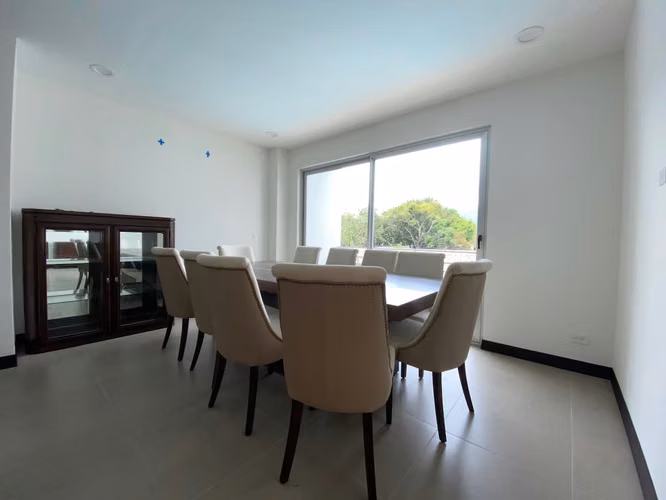 VENTA PARA INVERSION DE APARTAMENTO EN CONDOMINIO EN SANTA ANA - Imagen 3