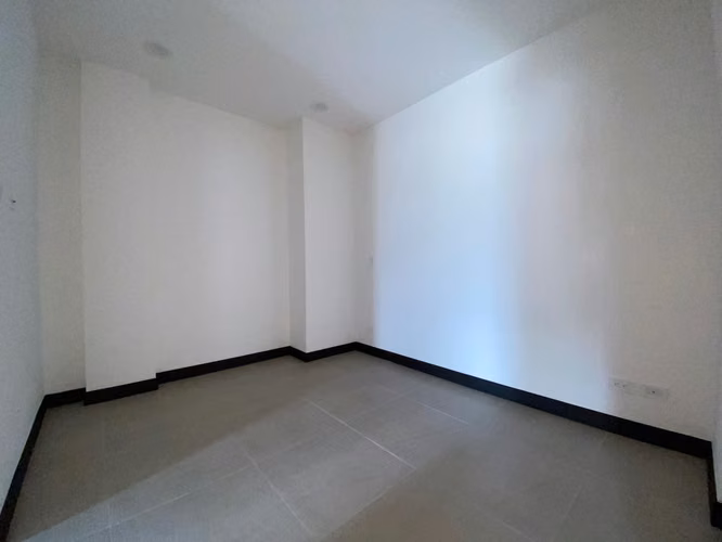 VENTA PARA INVERSION DE APARTAMENTO EN CONDOMINIO EN SANTA ANA - Imagen 5