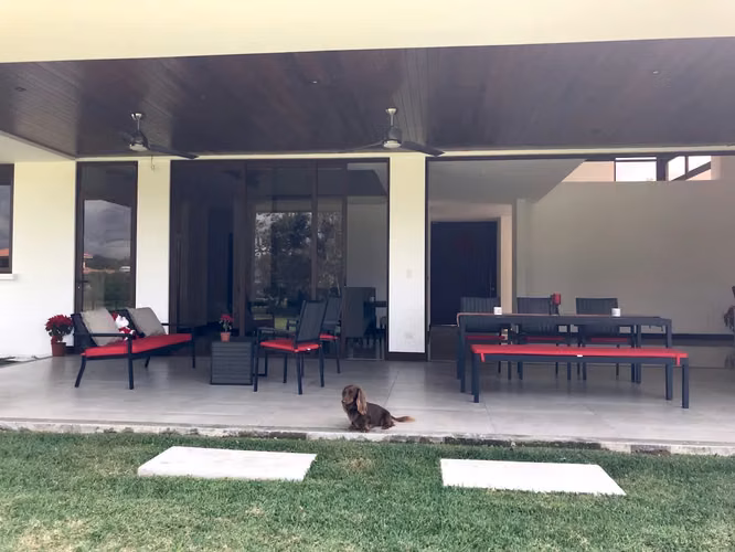 CASA EN RESIDENCIAL HACIENDA LOS REYES