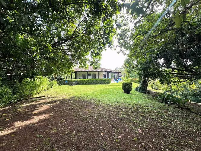 Espectacular Quinta en Venta – San Pablo de Turrubares