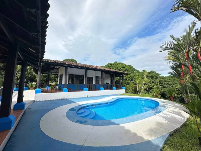 Espectacular Quinta en Venta – San Pablo de Turrubares