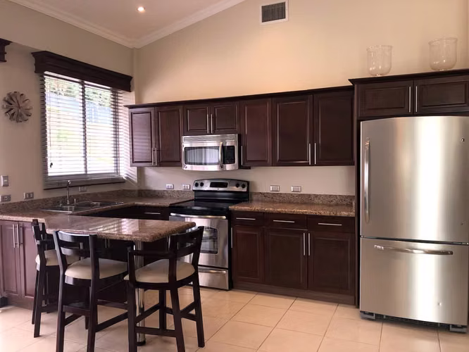 VENTA DE APARTAMENTO AMUEBLADO Y EQUIPADO-CONDOMINIO EN BELLO HORIZONTE - Imagen 17