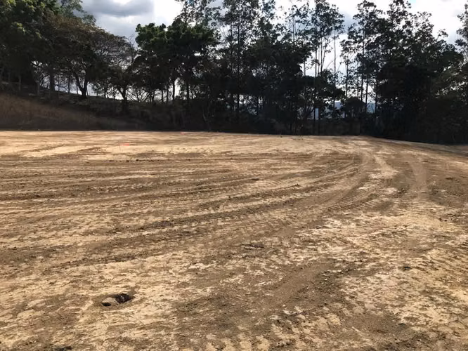 VENTA DE LOTE CON USO COMERCIAL O RESIDENCIAL - BRASIL-SANTA ANA - Imagen 14