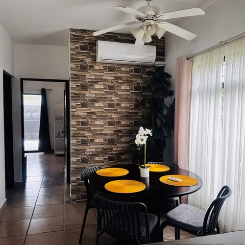 Alquiler de casa muy confortable, a 5 minutos de playas del coco