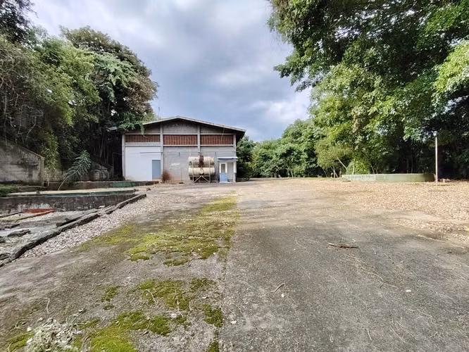 EN VENTA – AMPLIA PROPIEDAD ALTA DENSIDAD - Imagen 18