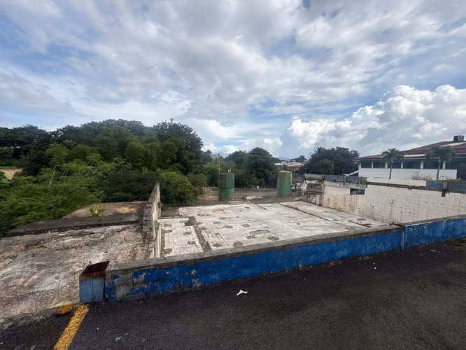 EN VENTA – AMPLIA PROPIEDAD ALTA DENSIDAD - Imagen 6