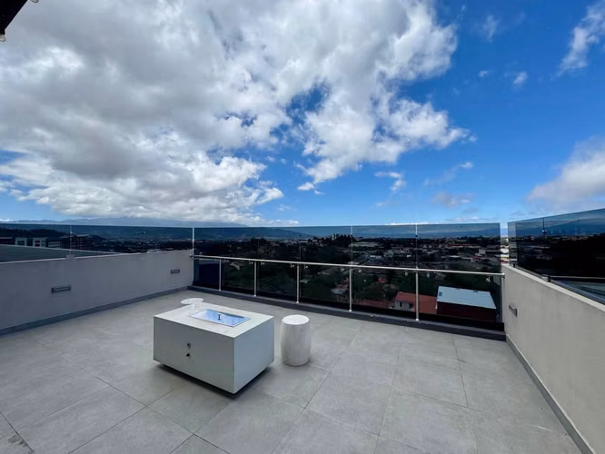 Se Alquila Hermoso Apartamento en Nueve 84, Curridabat (MA).