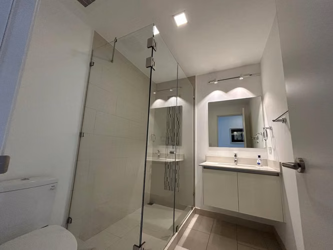 Apartamento Full Amoblado y Equipado en Escazú Village – ¡Listo para mudarse!  - Imagen 10