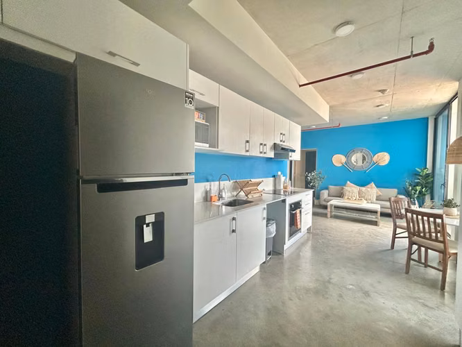Alquiler de apartamento en condominio en Escalante. - Imagen 6
