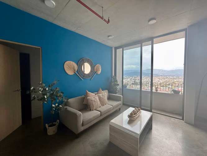 Alquiler de apartamento en condominio en Escalante. - Imagen 3