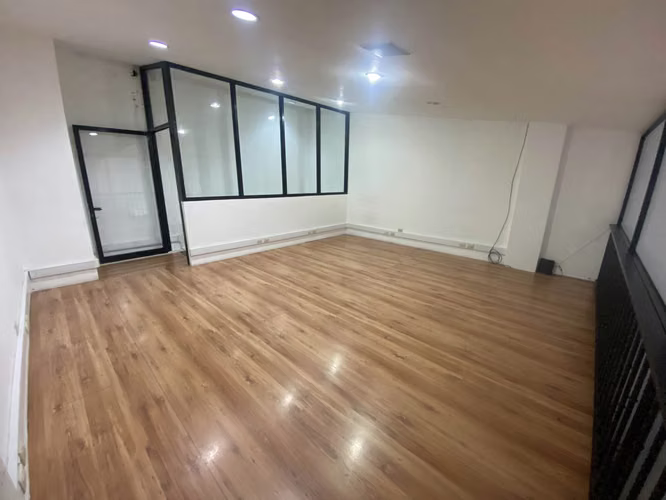 OPORTUNIDAD VENTA LOCAL EN ESCAZÚ
