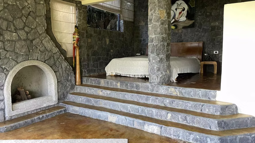 Casa con cuatro cabañas en venta en las montañas de Aserrí 24049