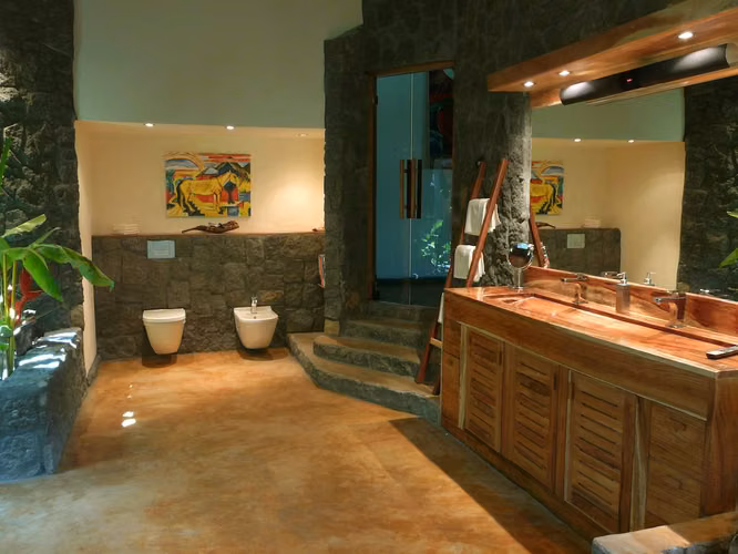 Casa con cuatro cabañas en venta en las montañas de Aserrí 24049